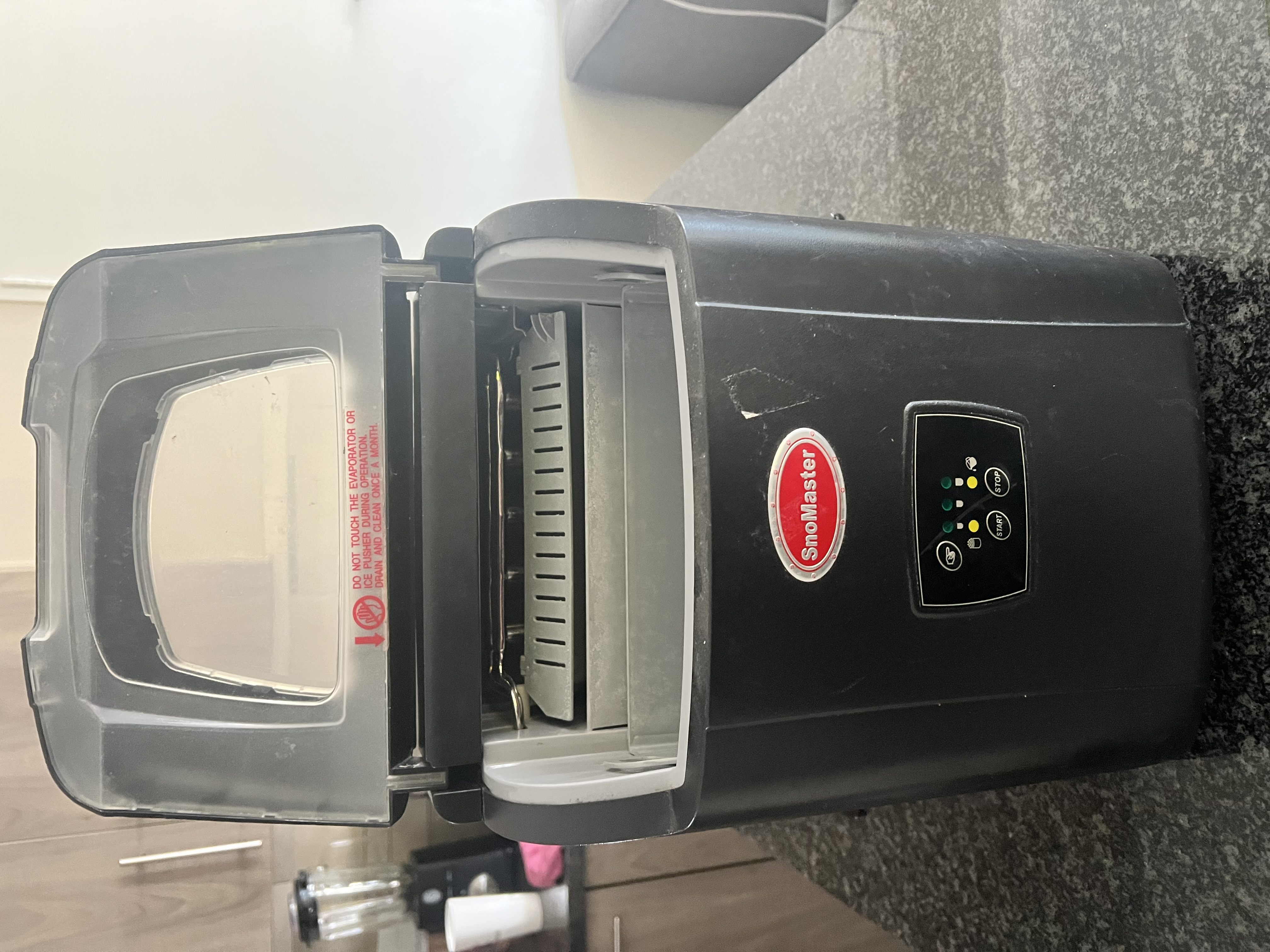 Snowmaster Zb-14 Ice Maker